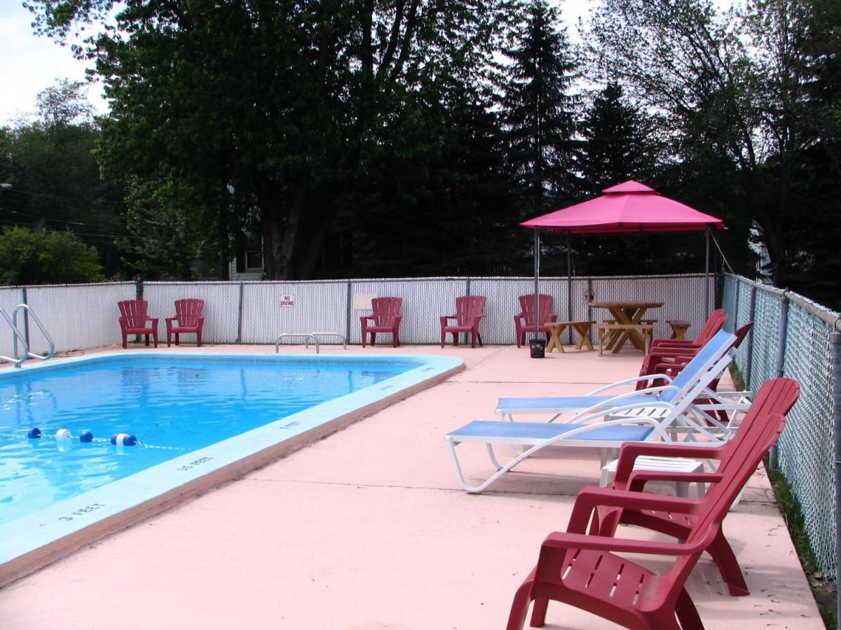 ליטלטון Maple Leaf Motel מראה חיצוני תמונה